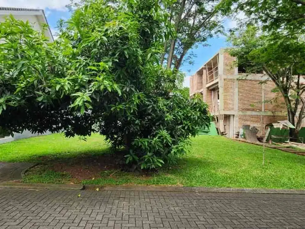 Kavling Huk Taman Hadap Selatan Timur Murah Bgt di Foresta BSD Cluster Allevare