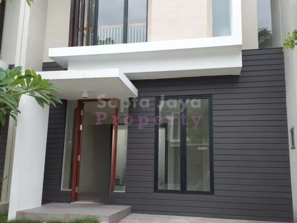 Dijual Rugi Rumah Murah 2 Lantai Di North West Lake Cluster Depan Citraland Surabaya