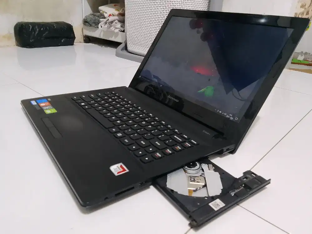 Laptop Game & Desain Lenovo AMD A6 Vga Radeon R4 Ram 8Gb Hdd 500Gb