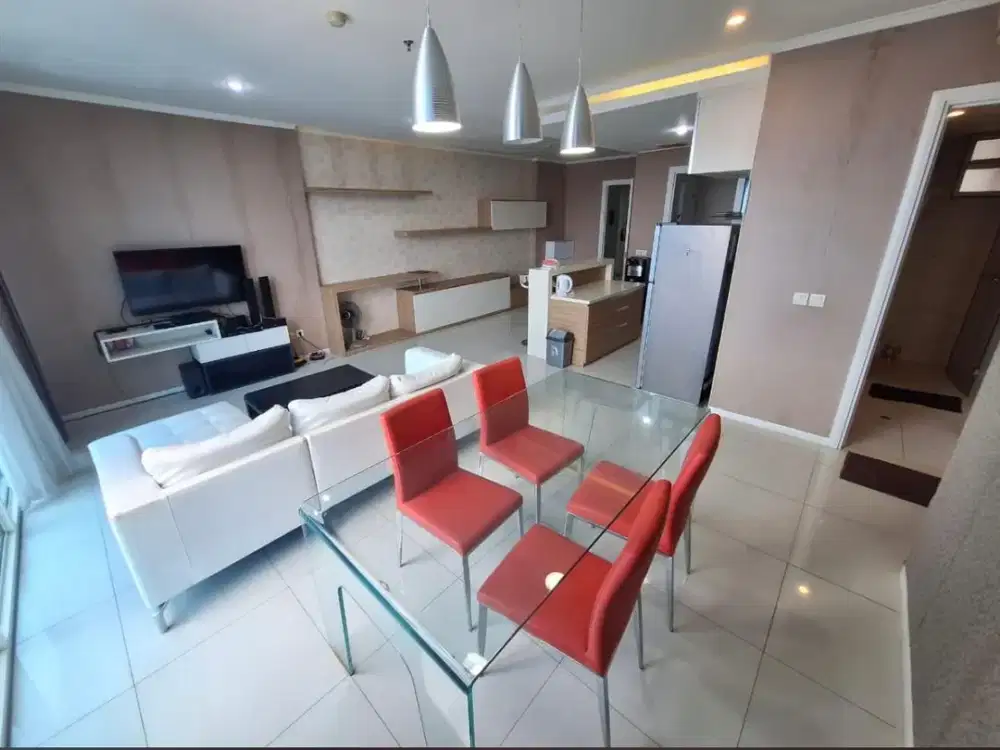 Vue Lantai 32, 3bedroom Furnished Surabaya