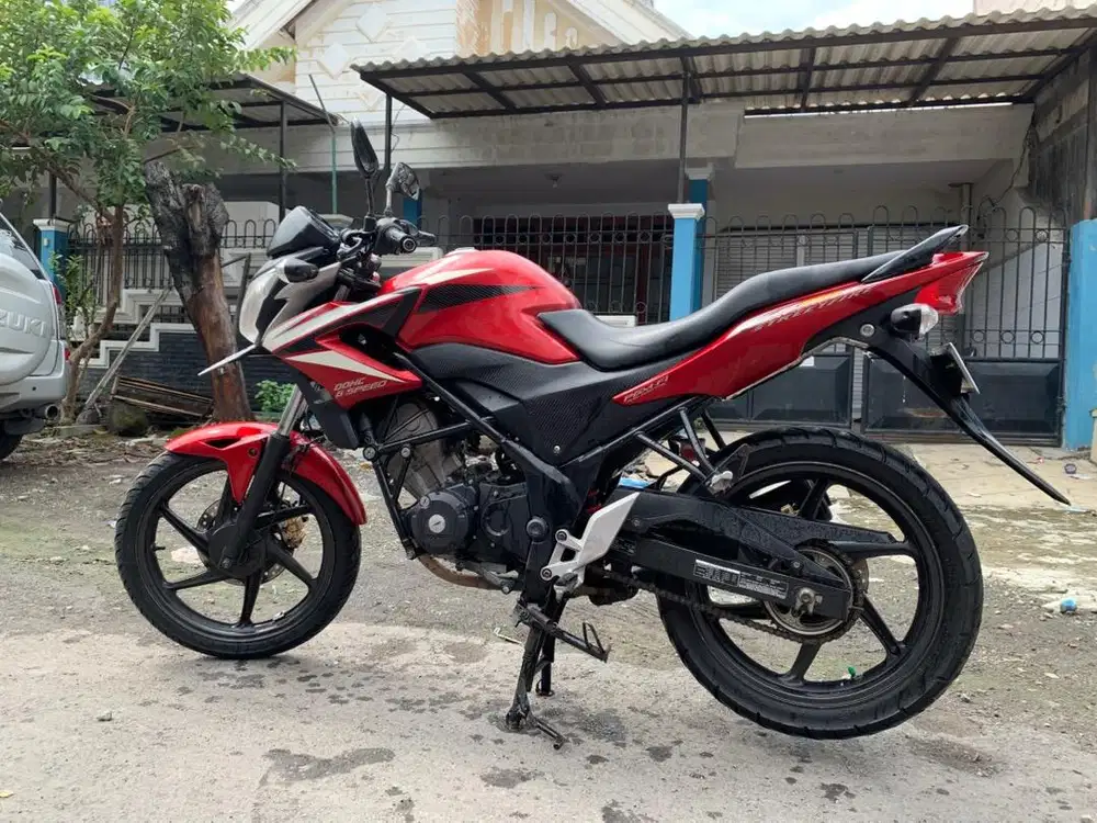 Honda cb150r 2014 pajak hidup