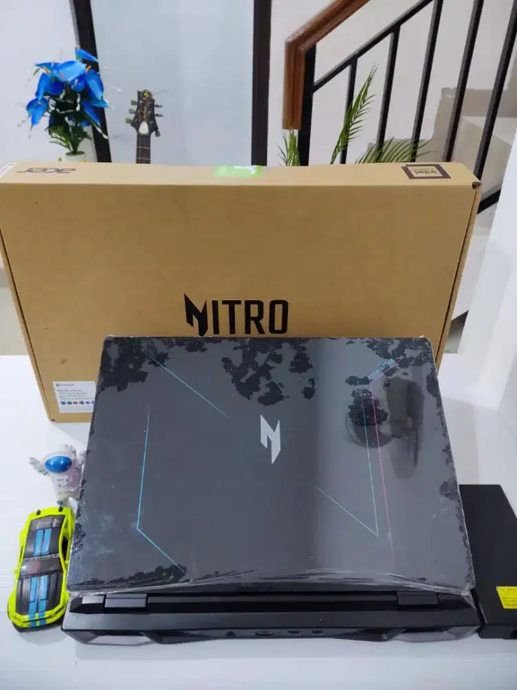 RTX 4050! Laptop Gaming ACER Nitro 16 Ryzen Dual Vga NVIDIA RTX 4050