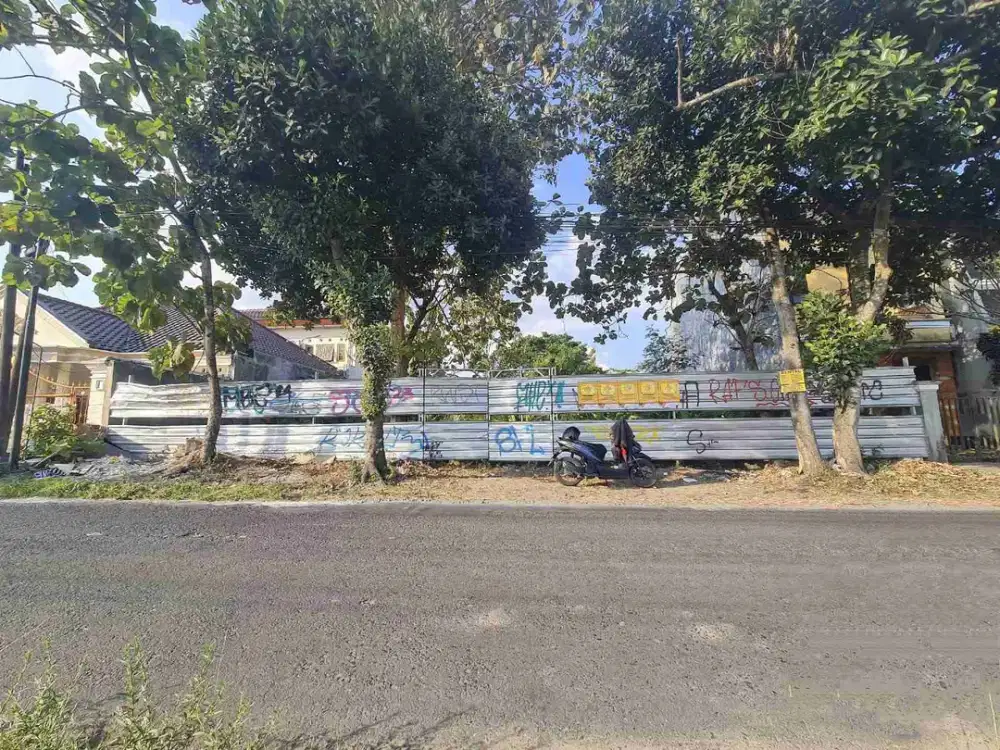 Tanah Strategis Pinggir Jalan Jambon Trihanggo Dekat SKE, JCM, UNISA, UGM