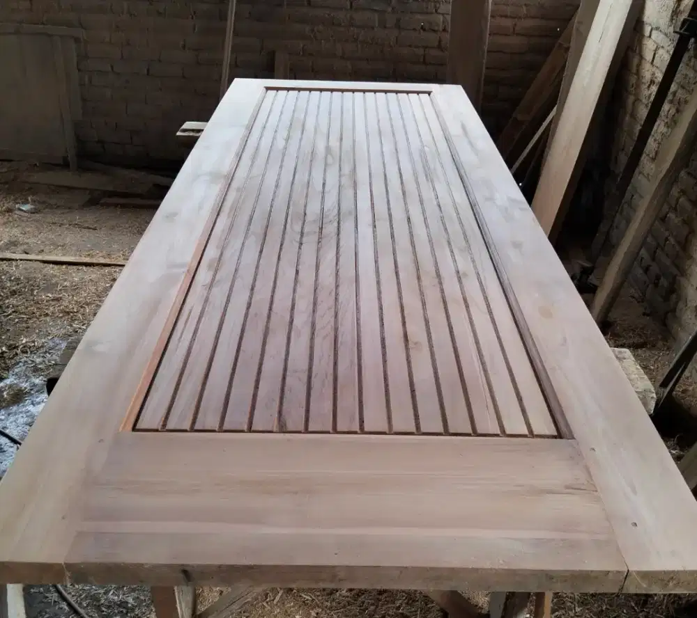 Pintu jati perhutani