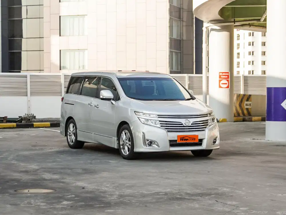 ELGRAND 3.5 HWS AT
 silver low km