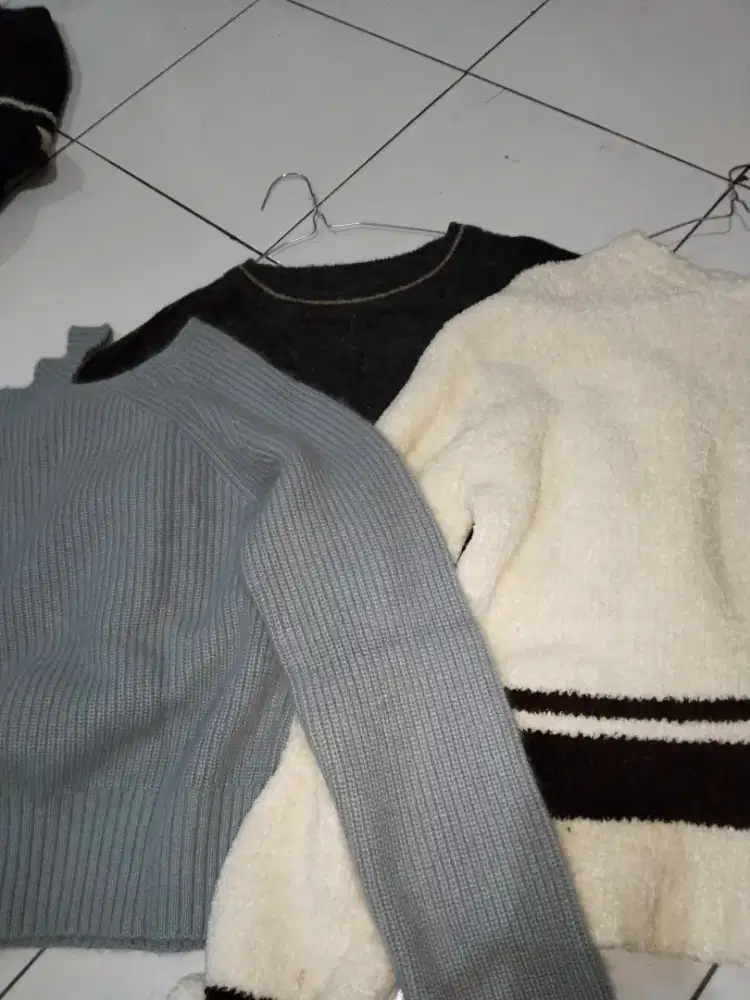 sweater bulu premium