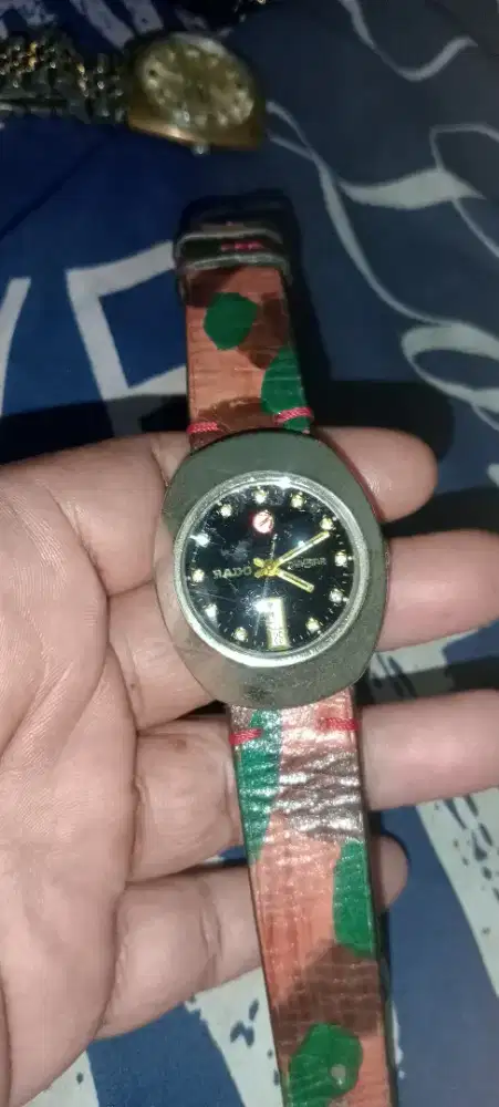 Jam tangan rado