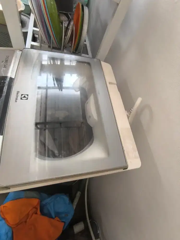 MESIN CUCI ELECTROLUX 7kg BUKAAN ATAS (TOP LOADING)