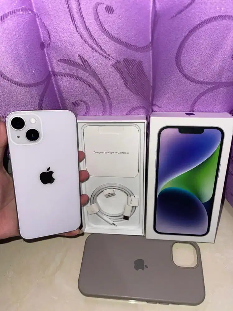 iphone 14 inter purple alloperator Like new