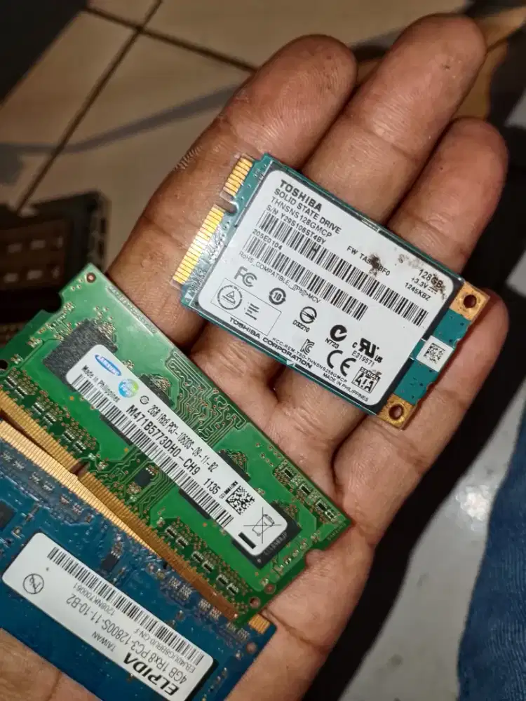 ram leptop sama ssd