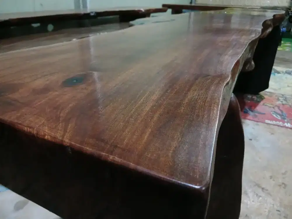 Meja solid trendy juooz TOP  siap antar