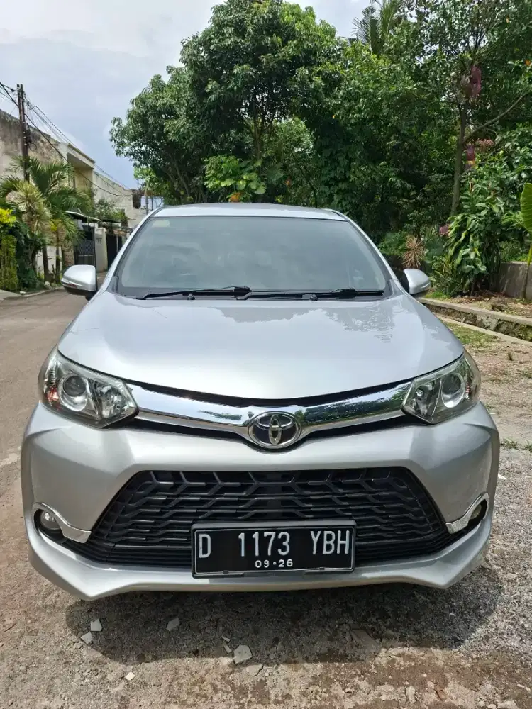 Toyota Avanza Veloz 1.5 AT