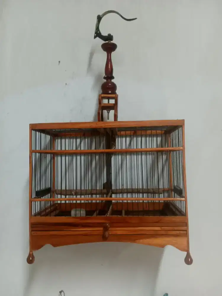 Sangkar sekat minimalis bhn jati jeruji fiber. Cocok burung kecil.