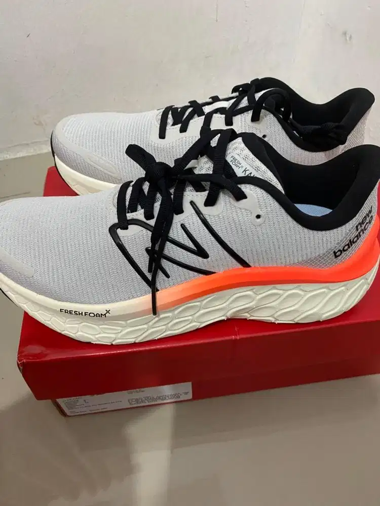 Jual cepat Sepatu New Balance Baru