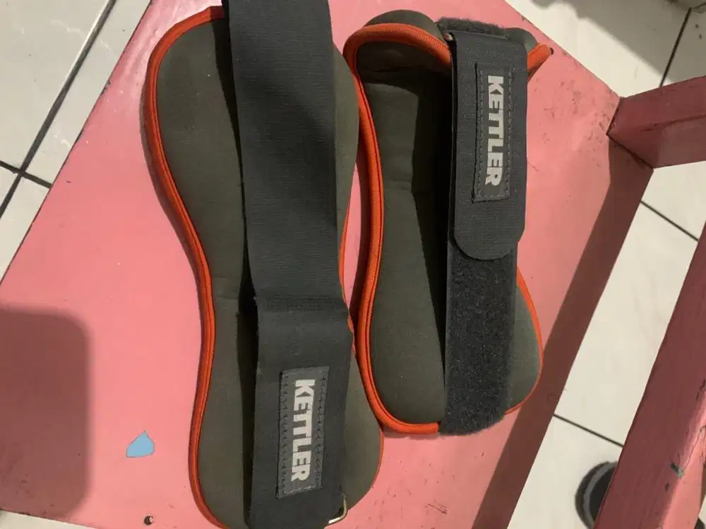 Pemberat kaki kettler