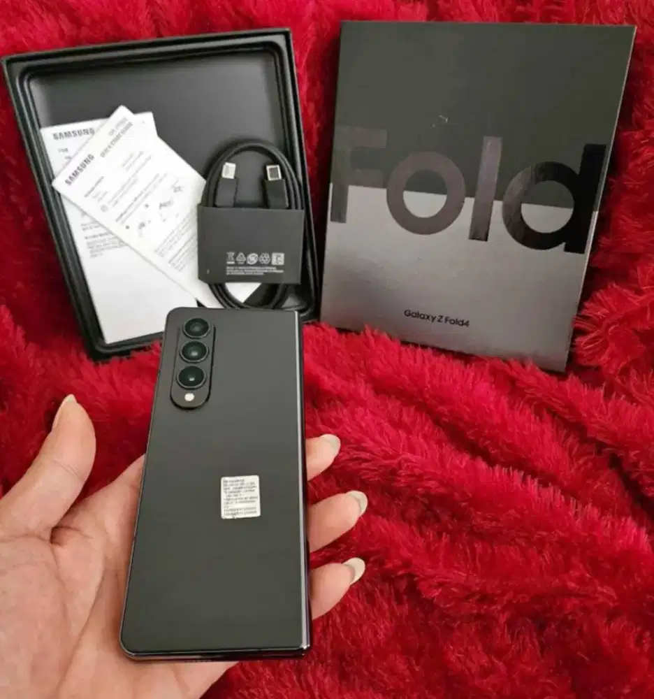 SAMSUNG Z FOLD 4 RAM 12/256 GB ORIGINAL SEIN NORMAL FULLSET