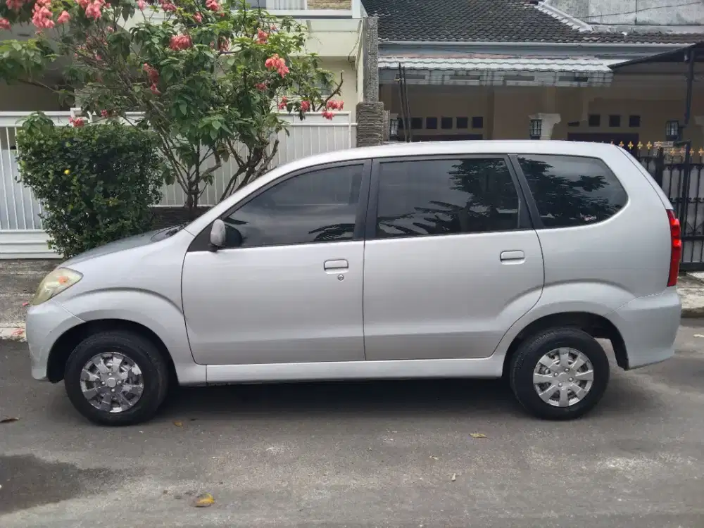 Daihatsu Xenia 2008 Bensin