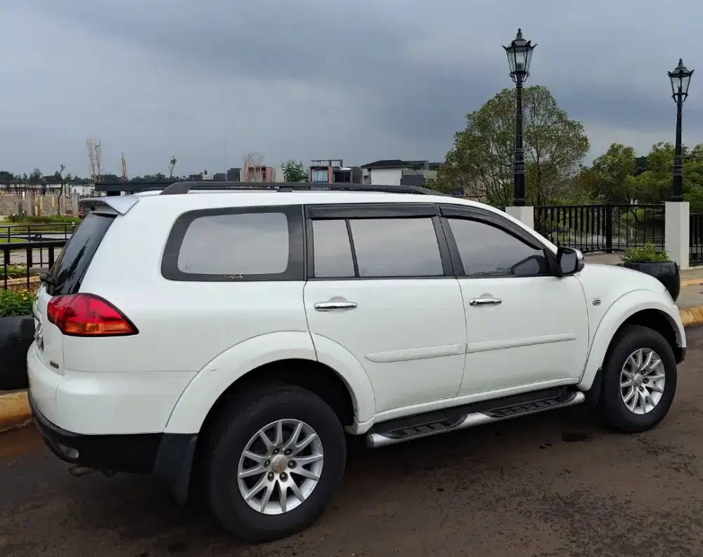 Pajero Sport Exceed AT 2012