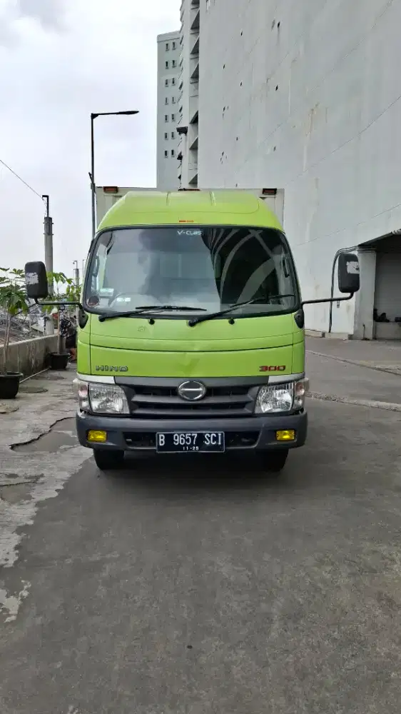 Hino Dutro 110Sd 4Ban Box Besi Th 2020
