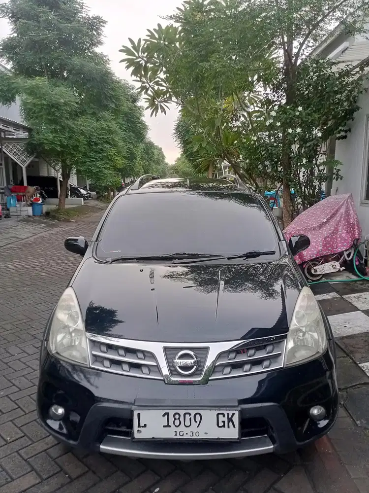 Nissan Livina 2009 Bensin