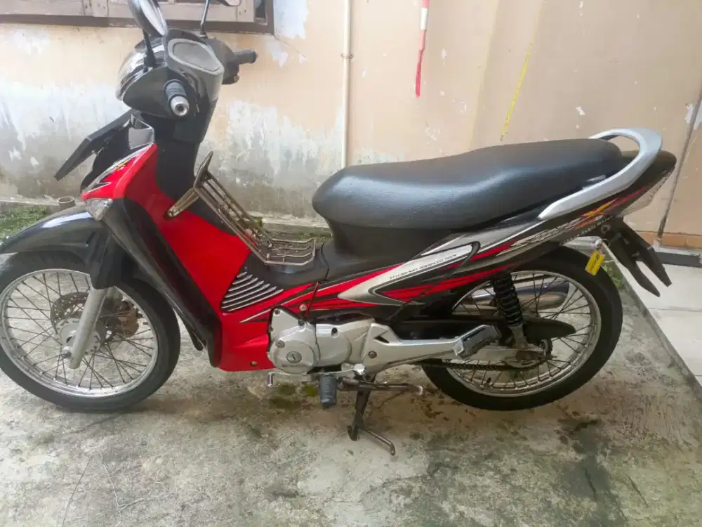Honda supra x 125 tahun 2007