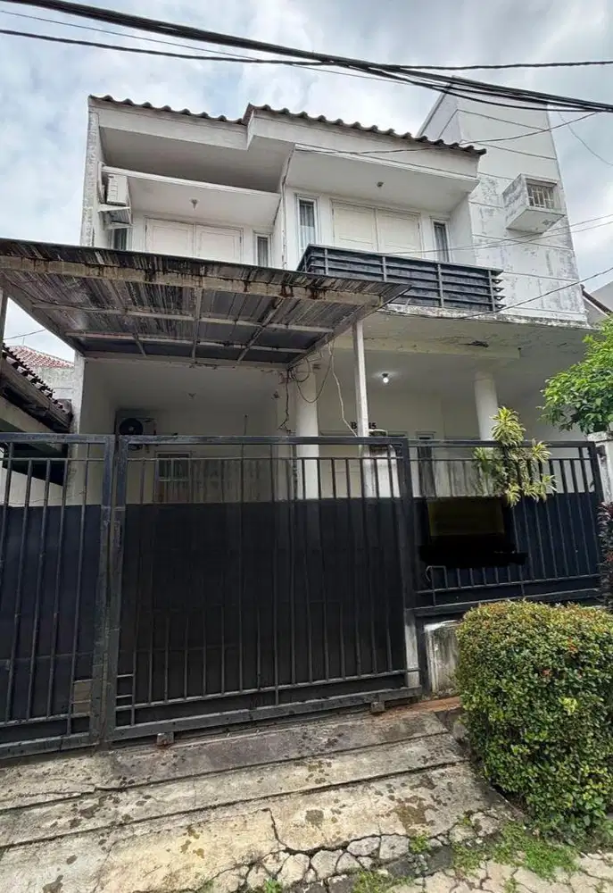 Dijual Rumah 2Lantai Di Camar Sektor 3 Bintaro