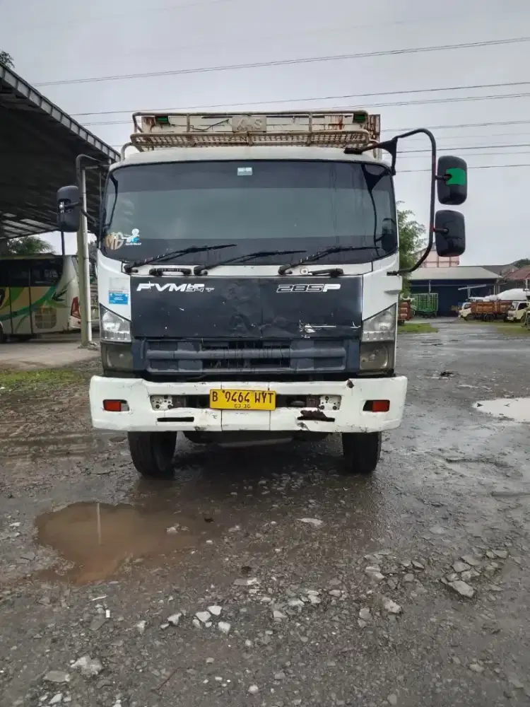 IZUSU GIGA FVR 34S TRONTON 10 BAN BAK RANGKA