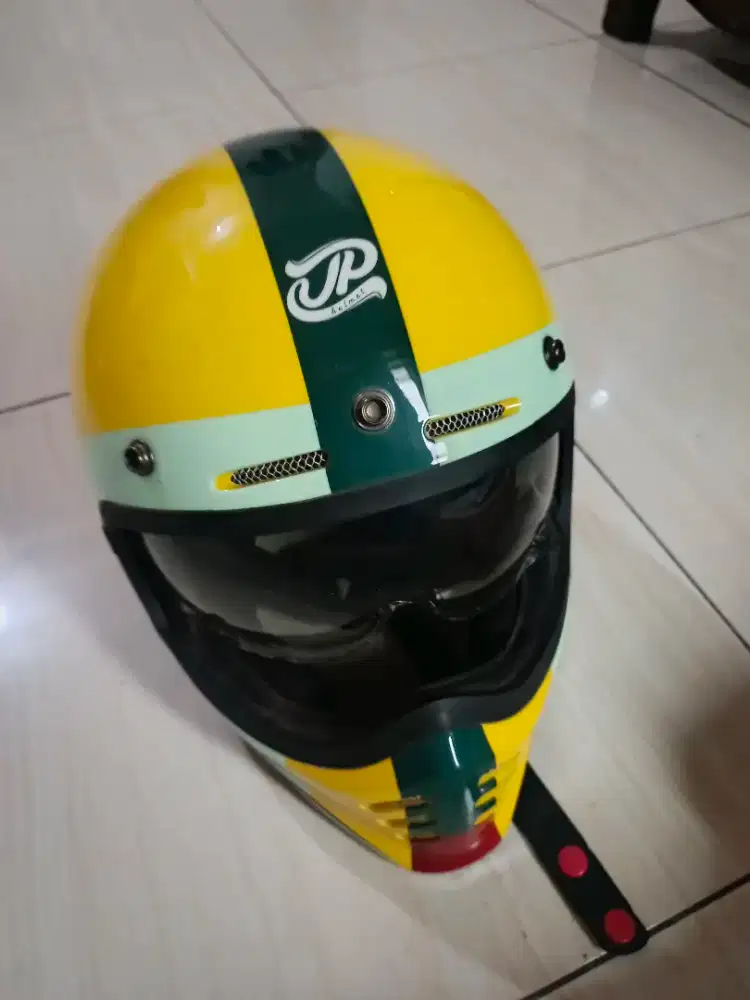 HELM RETRO JP YELLOW