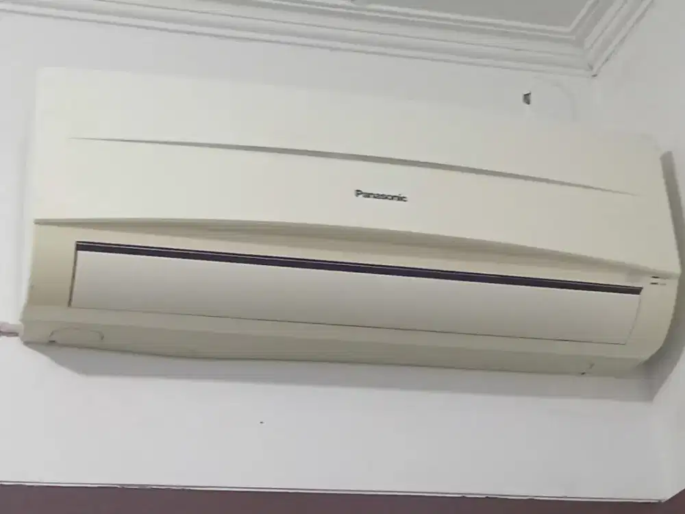Ac panasonic 1Pk Kondisi masih ok dan dingin