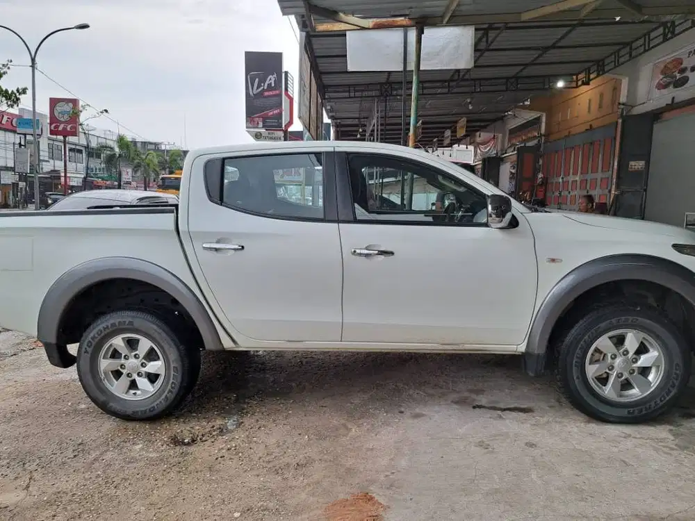 Dijual, Triton 2018, siap pakai, kaki2 aman, AC, masih nyaman,plat BM