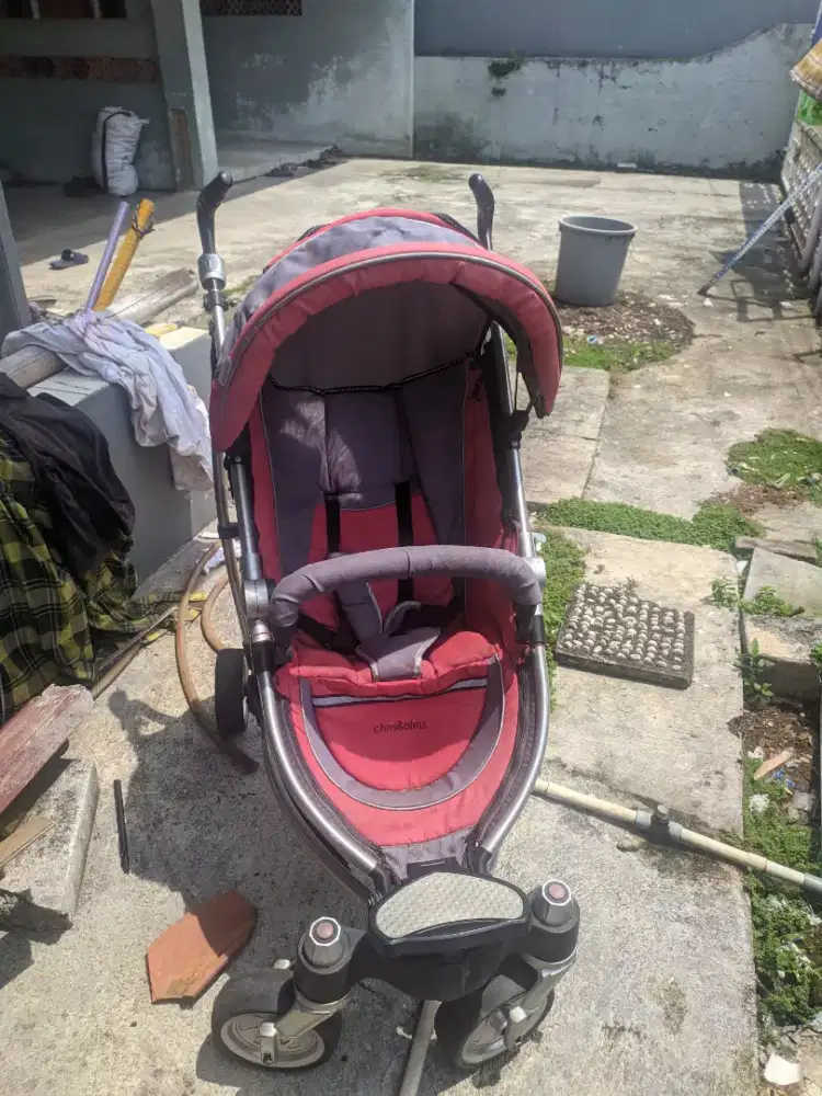 2 Stroller dan Sepeda
