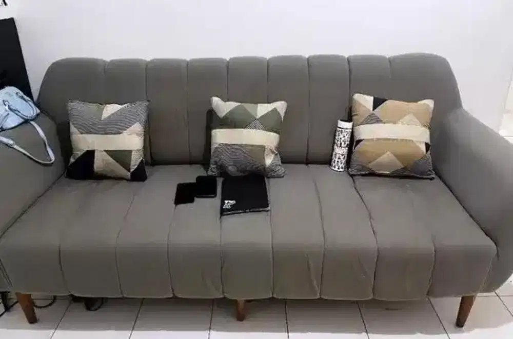 Jual sofa dan tempat tidur susun murah..
