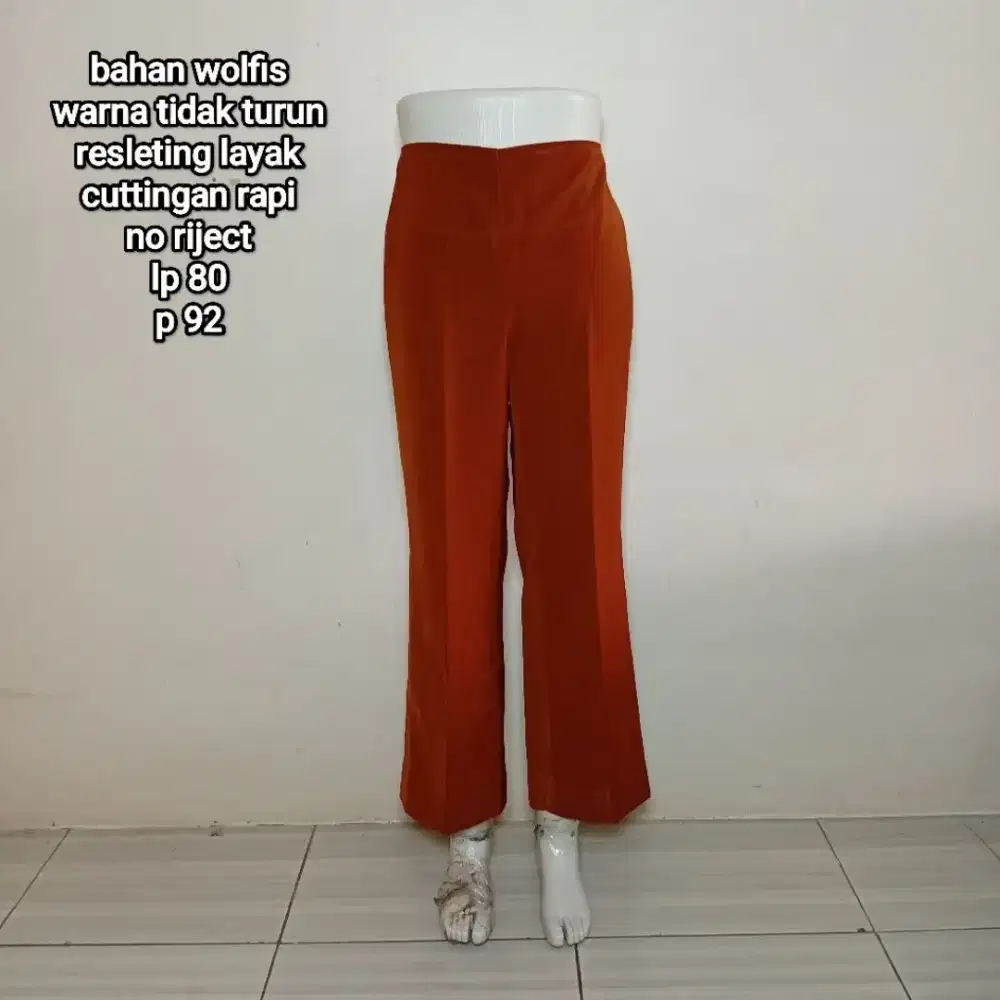 PRELOVE SEMUA CELANA 27K