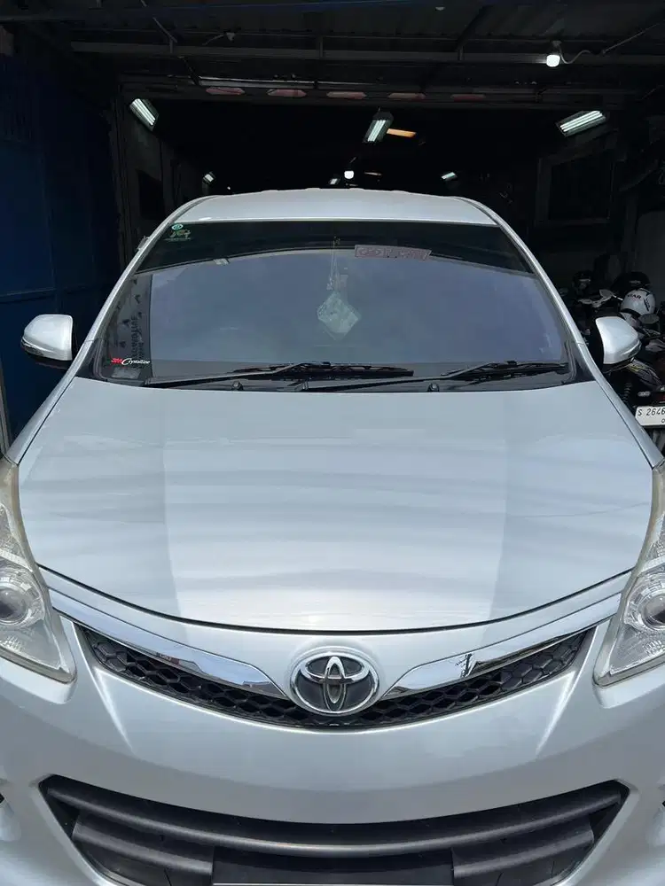 AVANZA VELOZ 1.5 M/T SILVER METALIC 2014 AKHIR