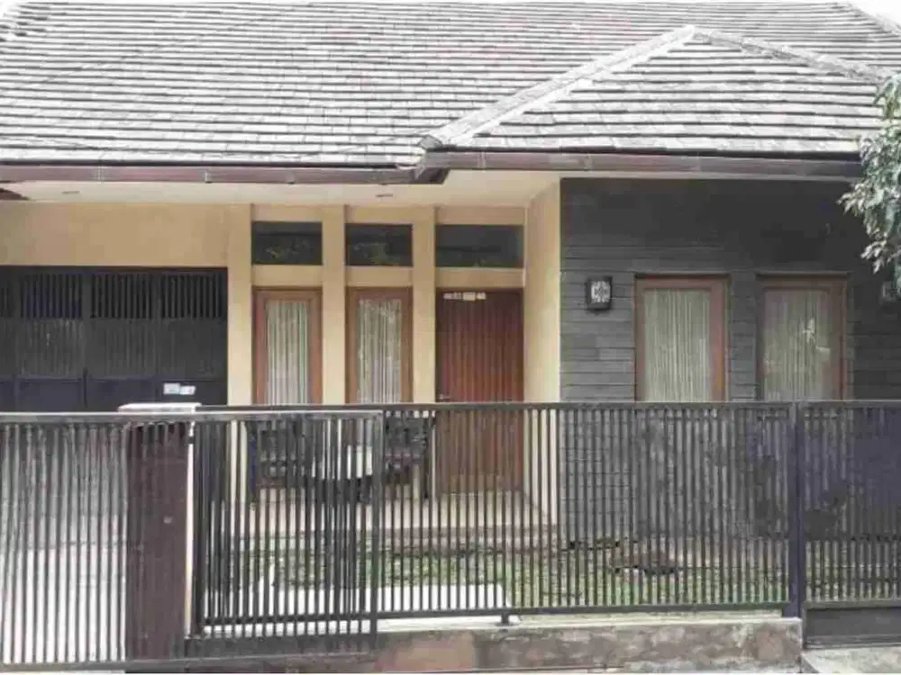Dijual Rumah Strategis di Cimahi Bandung
