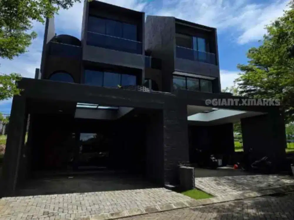 Rumah Premium 3 Lantai full Furnished dekat Binus Araya Malang