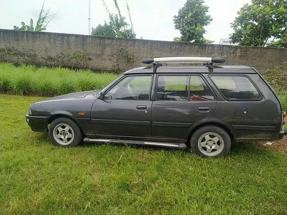 Mazda Vantrend 1994 Bensin