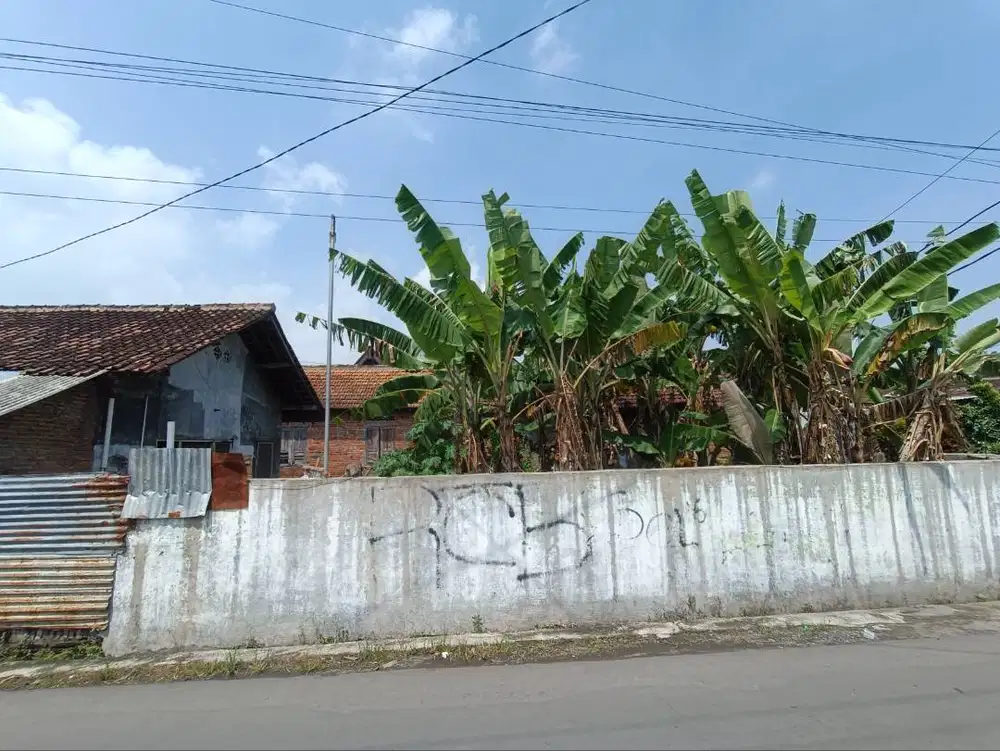 Dijual Cepat Tanah 136m² SHM dekat UMS