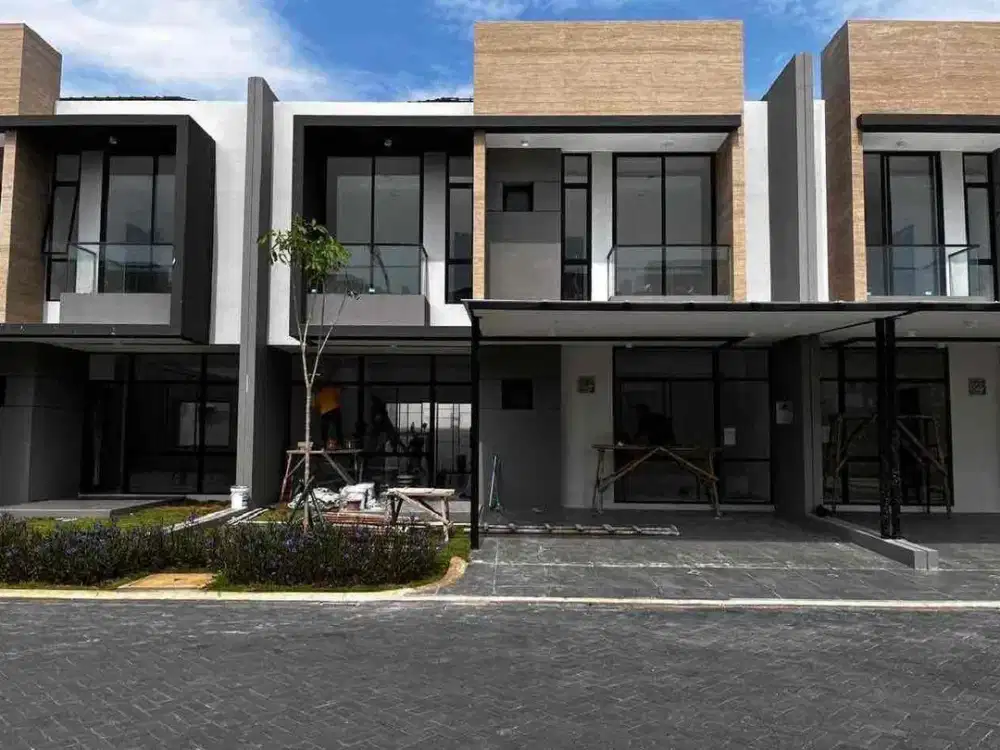 Rumah PIK 2 10x20 Pasir Putih High Ceilling (4+1 Kamar Tidur)
