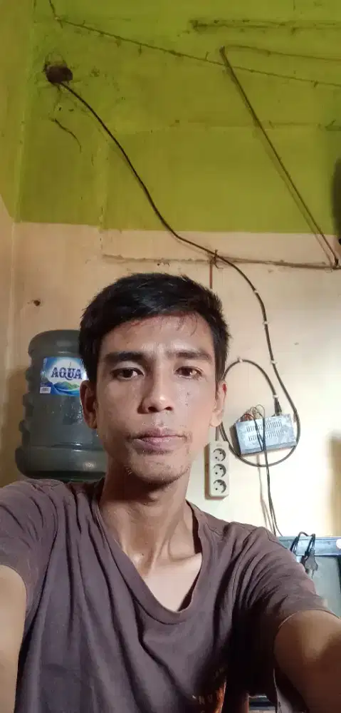 Saya sedang mencari pekerjaan