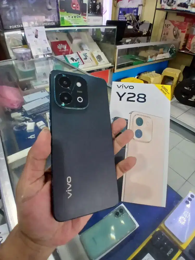 vivo y28 ram6+6128gb fullset bergaransi