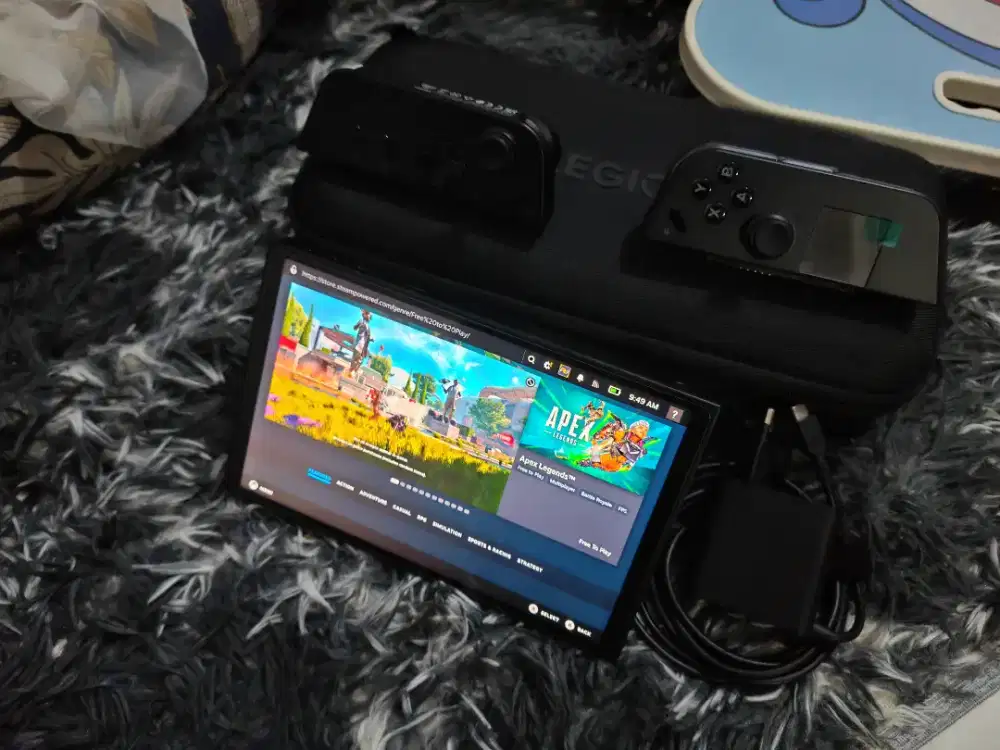 Lenovo Legion Go Z1 Extreme 16GB/512GB micro sd 512GB Garansi feb 2027