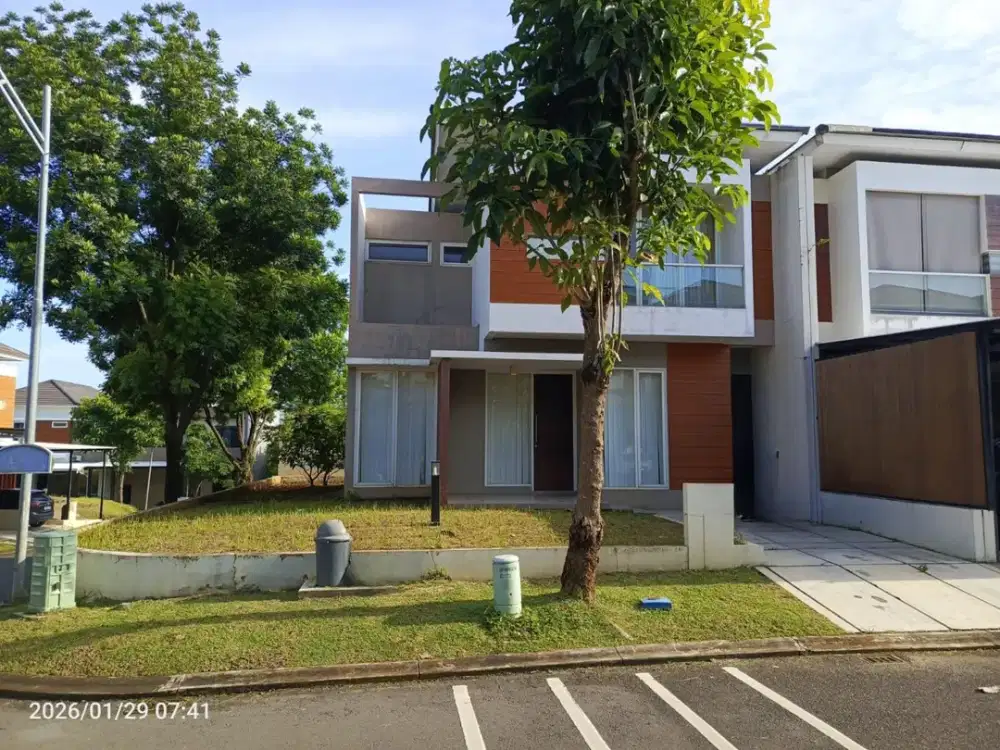 Sewa rumah bagus Cluster ivy park citraland bsb