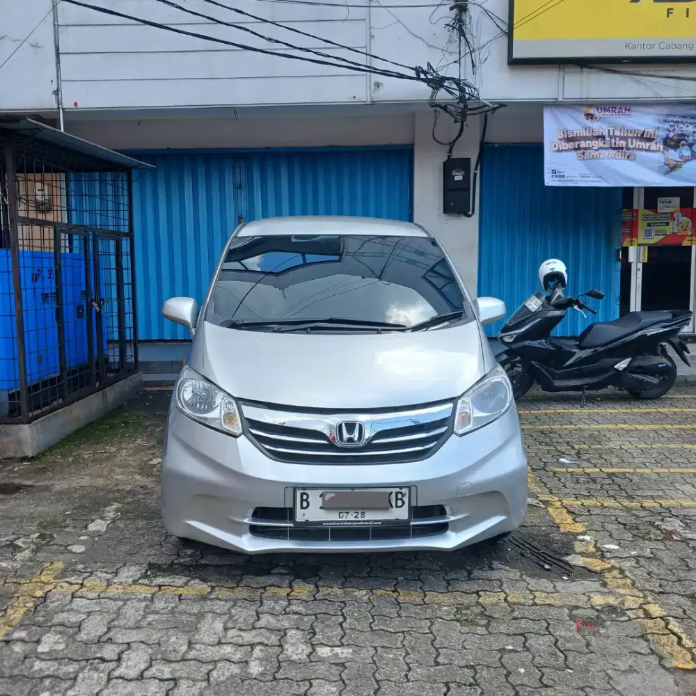 Honda Freed 2010 Cash Terawat