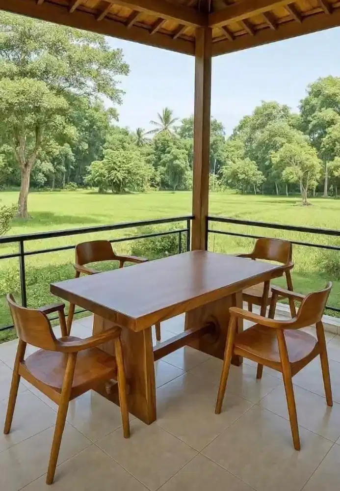 Kursi Makan Meja Trembesi Solid