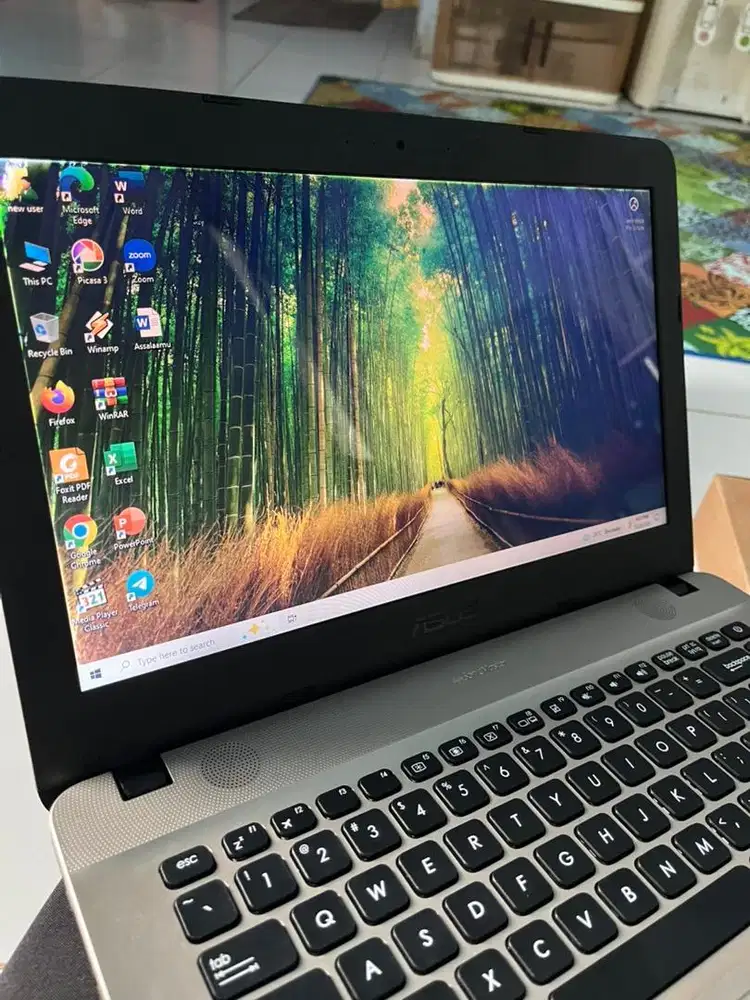 Jual cepat. Leptop asus ram 4