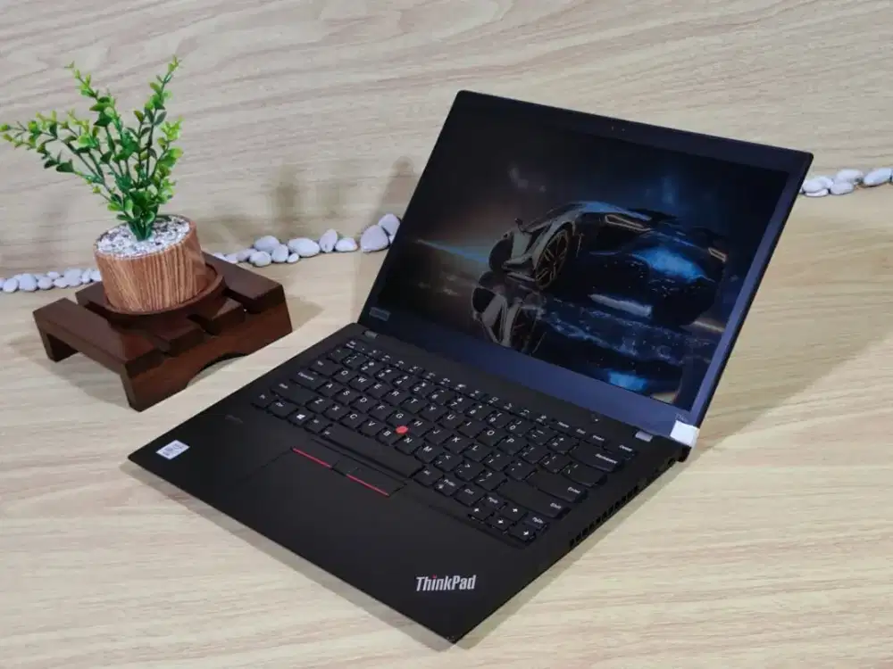 Lenovo ThinkPad T14S GEN1”```