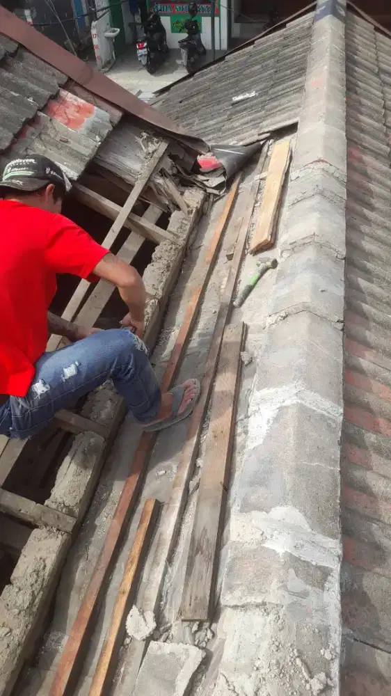 Tukang bangunan, atap bocor bergaransi dll