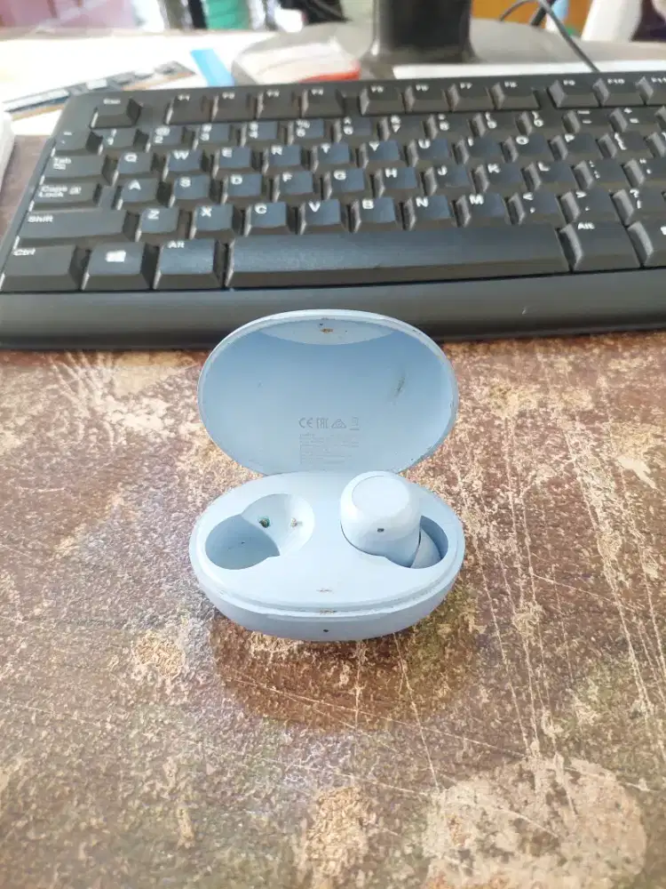 Hetset Realme Buds Q2 Bekas