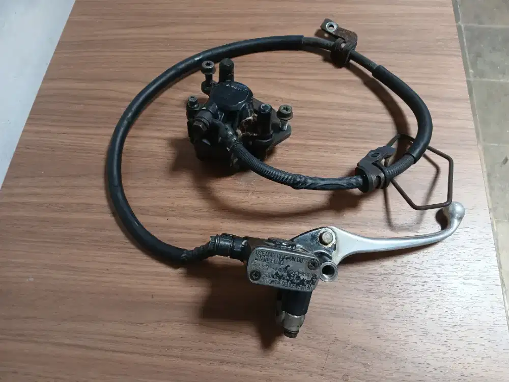 Master rem dan kaliper copotan beat karbu